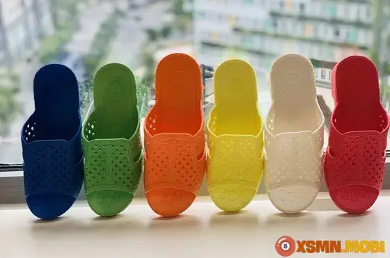 Mơ Thấy Đi Mua Dép Mới: Ý Nghĩa Và Phân Tích Chi Tiết