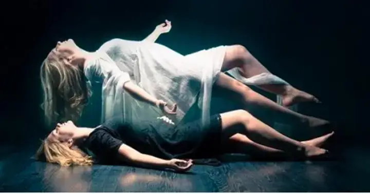 Mơ Thấy Đồng Nghiệp Chết: Giải Mã Ý Nghĩa & Cách Ứng Xử