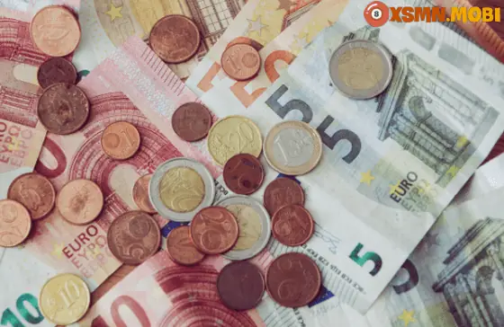 Mơ Thấy Được Cho Tiền: Giải Mã Ý Nghĩa Tâm Lý Và Văn Hóa