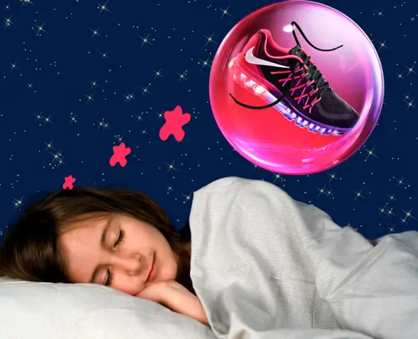 Mơ Thấy Được Tặng Giày Dép: Giải Mã Ý Nghĩa Từ Trong Mơ Đến Đời Sống