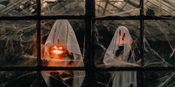 Mơ Thấy Ma Hơn Mình: Ý Nghĩa, Nguyên Nhân Và Cách Xử Lý