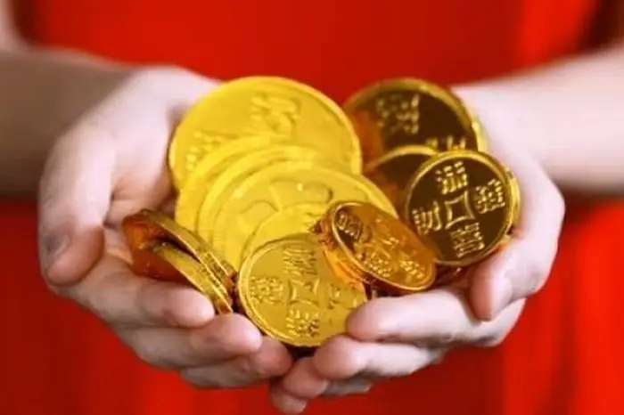 Mơ Thấy Ma Mặc Áo Đỏ: Giải Mã Ý Nghĩa Tâm Lý, Điềm Báo Và Hành Động Cụ Thể