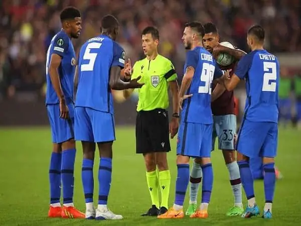 Mơ Thấy Mông Phụ Nữ: Ý Nghĩa Tâm Lý Và Văn Hóa Được Giải Mã