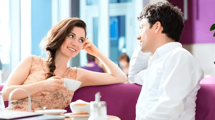 Mơ Thấy Người Mình Thích: Giải Mã Ý Nghĩa Từ Góc Độ Tâm Lý Và Tâm Linh