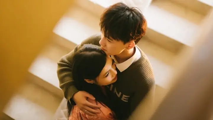 Mơ Thấy Người Mình Thích: Giải Mã Ý Nghĩa Từ Góc Độ Tâm Lý Và Tâm Linh