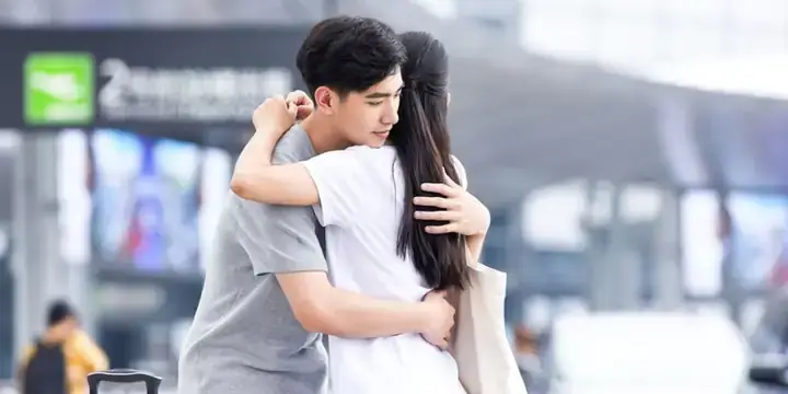 Mơ Thấy Người Yêu Kiếp Trước: Giải Mã Duy Năng Từ Tâm Linh Đến Khoa Học