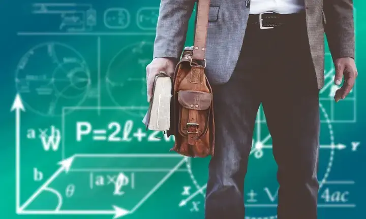 Mơ Thấy Thầy Giáo Yêu Mình: Điềm Báo Hay Thông Điệp Từ Tâm Thức?