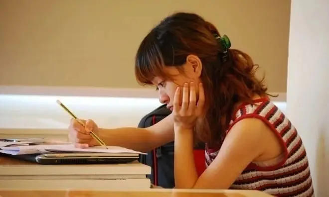 Hành Trình Thực Hiện Ước Mơ: Bài Học Từ 10 Năm Thi Đại Học