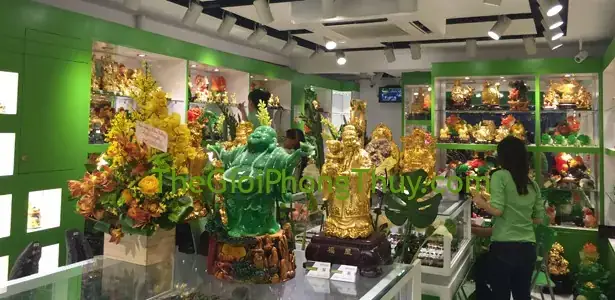 Giấc Mơ Ăn Vú Sữa: Giải Mã Ý Nghĩa Từ Tâm Lý Đến Điềm Báo