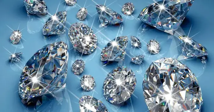 Giấc Mơ Thấy Cương Thi Rượt: Giải Mã Ý Nghĩa Tâm Lý, Biểu Tượng Và Cách Hóa Giải