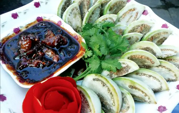 Giấc Mơ Thấy Mắm Cá: Ý Nghĩa Tâm Linh, Điềm Báo Và Lời Khuyên Thực Tế