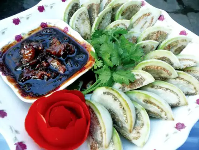 Giấc Mơ Thấy Mắm Cá: Ý Nghĩa Tâm Linh, Điềm Báo Và Lời Khuyên Thực Tế