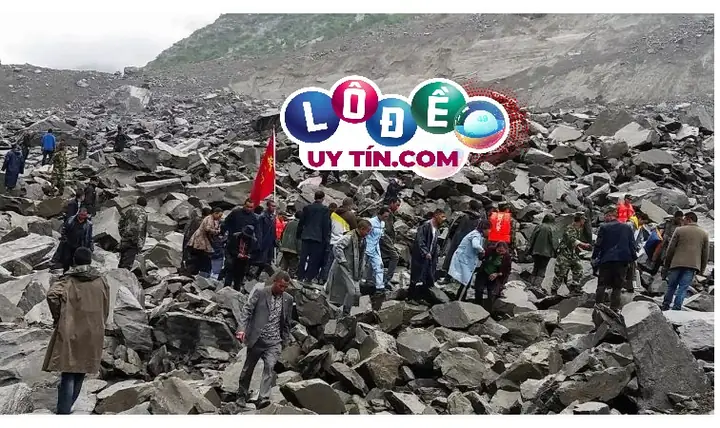 Nằm Mơ Thấy Núi Lở: Giải Mã Ý Nghĩa Từ Văn Hóa Dân Gian Đến Tâm Lý Hiện Đại