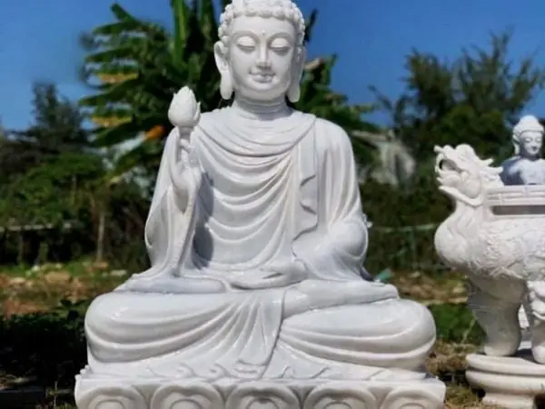 Nằm Mơ Thấy Phật Thích Ca: Giải Mã Ý Nghĩa Từ Góc Độ Tâm Linh Đến Thực Tiễn