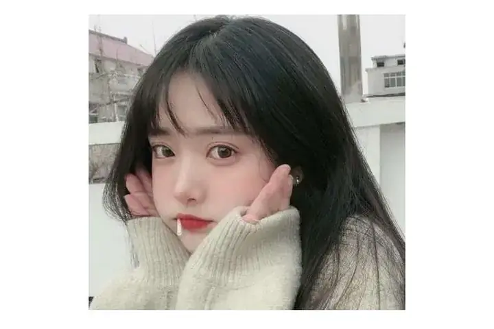 Nằm Mơ Thấy Rắn Đầu Đỏ: Giải Mã Toàn Diện Từ Tâm Lý, Văn Hóa Đến Điềm Báo Thực Tế