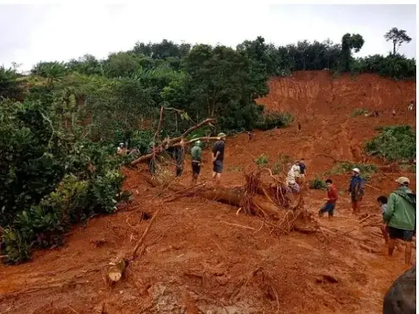 Giấc Mơ Thấy Sạt Lở Đất: Ý Nghĩa Tâm Lý, Điềm Báo Và Lời Khuyên Hữu Ích