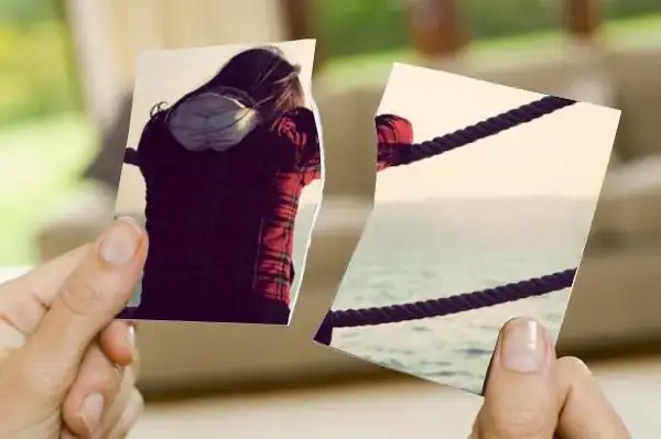 Nằm Mơ Thấy Xem Ảnh: Giải Mã Ý Nghĩa Và Điềm Báo Toàn Diện