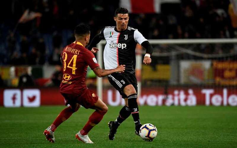 CR7 là một trong những cầu thủ hiện đại sử dụng elastico hiệu quả nhất thế giới
